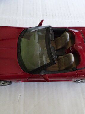 Chevrolet Corvette Convertible - UT Models - 1:18 Diecast - Burgandy